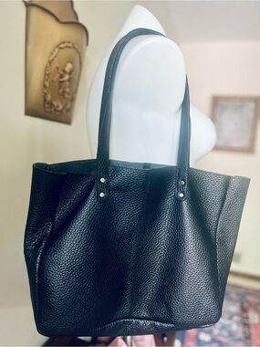 Leather Black Pebbled Tote